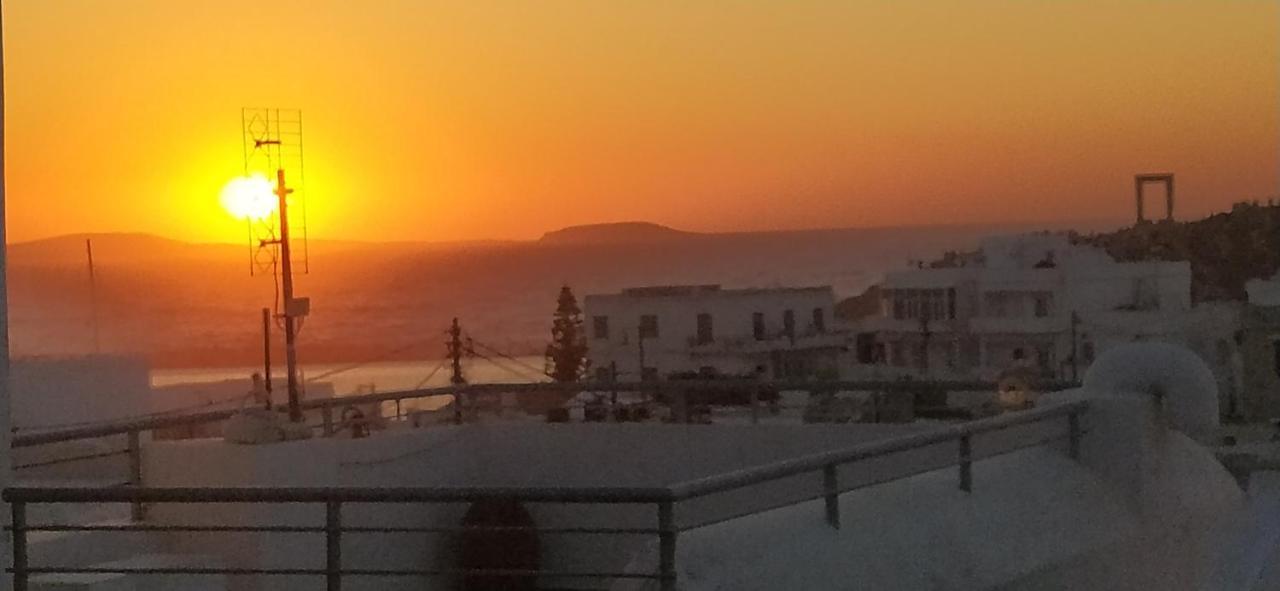Naxion Esti - Διαμονή Στην Παλιά Χώρα Της Νάξου Villa Naxos City Kültér fotó